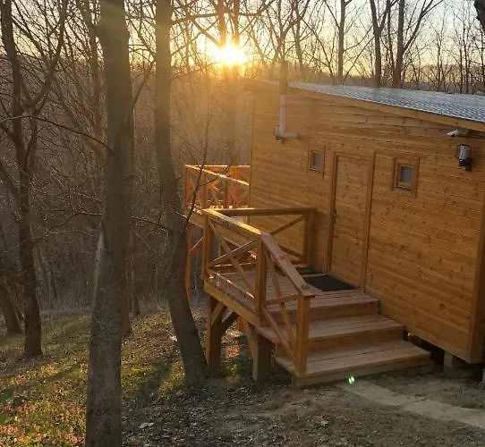 őzlak Lombház * Zalaujlak