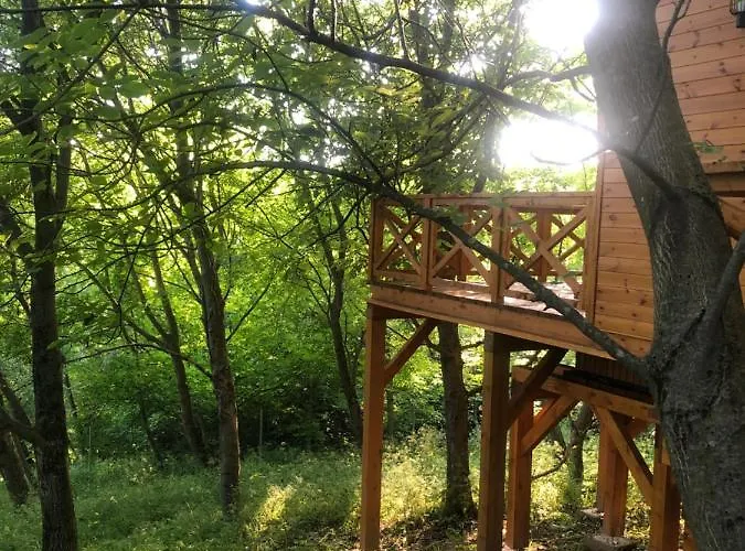 Casa vacanze őzlak Lombház *